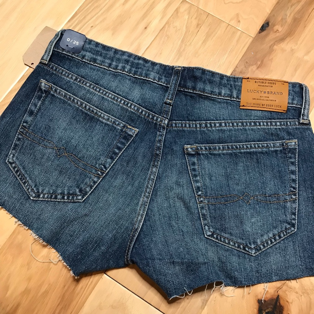 LUCKY The Cut Off Le Short Court denim shorts - Picture 4 of 4